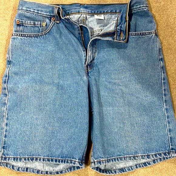 Men’s Relaxed Fit Denim Shorts. Excellent Condition. Measures 20 1/2” - Picture 7 of 7